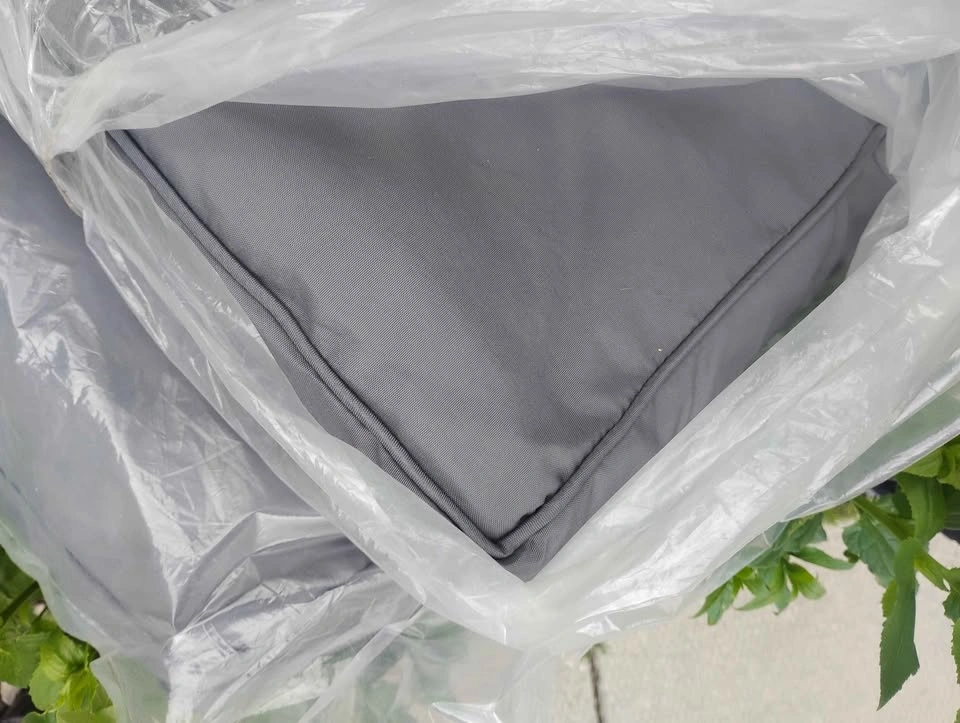 Moving Sale: Grey Outdoor Seat Cushions⚽ - photo 2