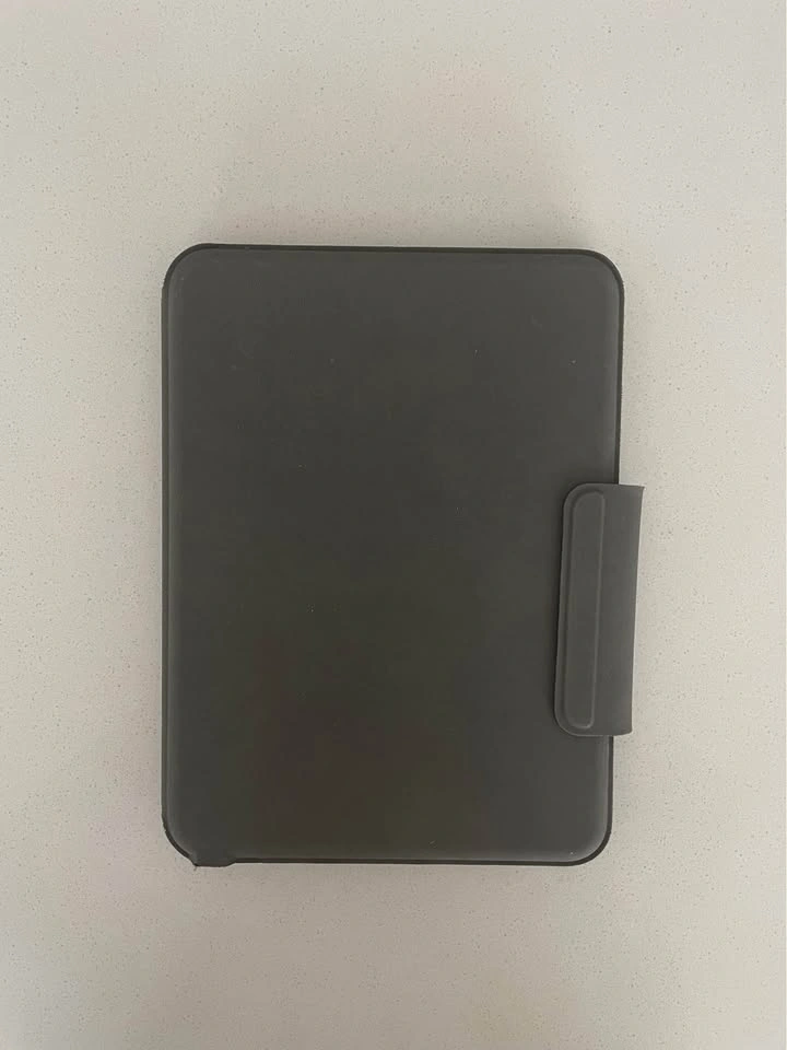 iPad 10th gen case (CASE ONLY) - photo 2