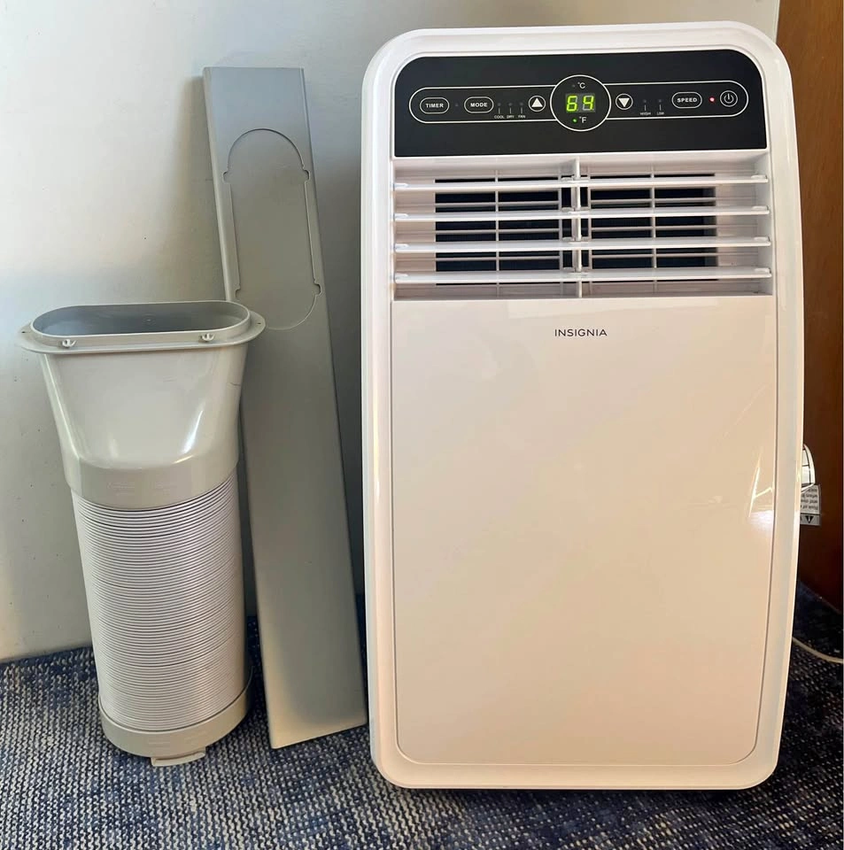 Insignia 8k BTU Portable AC – Clean, Cold Air, Complete Kit