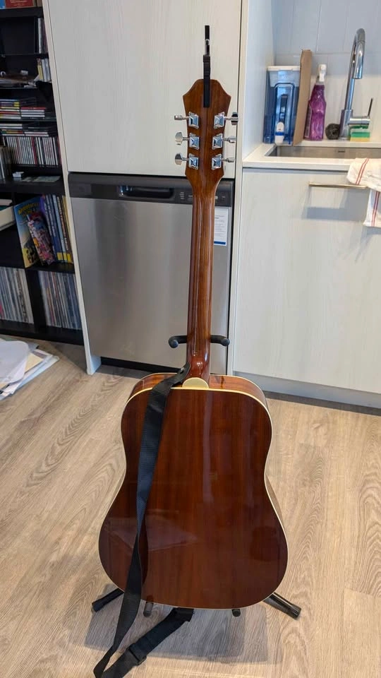 Epiphone DR-100 Acoustic Guitar with Capo, Pick, and Strap - photo 5