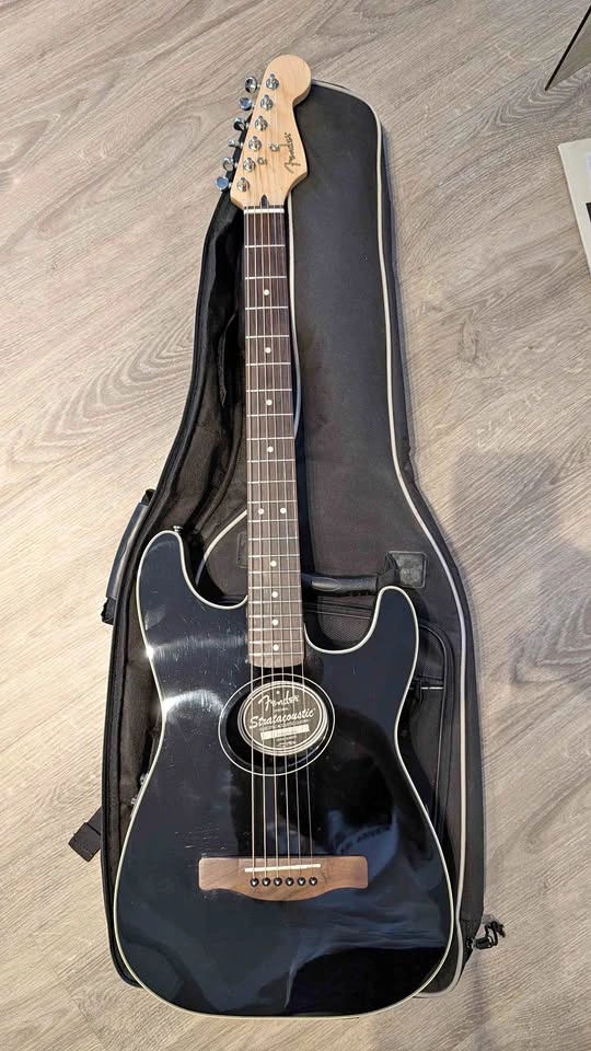 2010 Fender Stratacoustic guitar, fully set up and cleaned, with