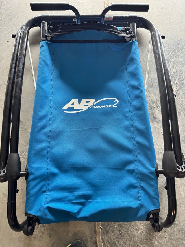 AB Lounge 2 Exercise Chair
