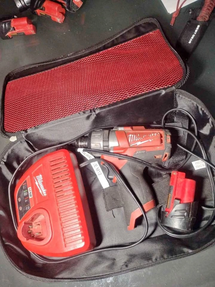 Milwaukee M12 FUEL Cordless Drill Kit