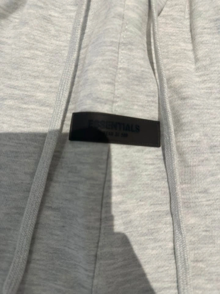 Fear of God Essentials Sweatshorts - photo 4