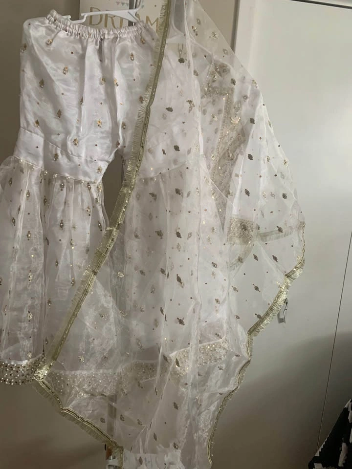 ⚽️White Pakistani dress kids size 34 - photo 3