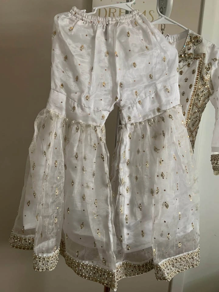 ⚽️White Pakistani dress kids size 34 - photo 4