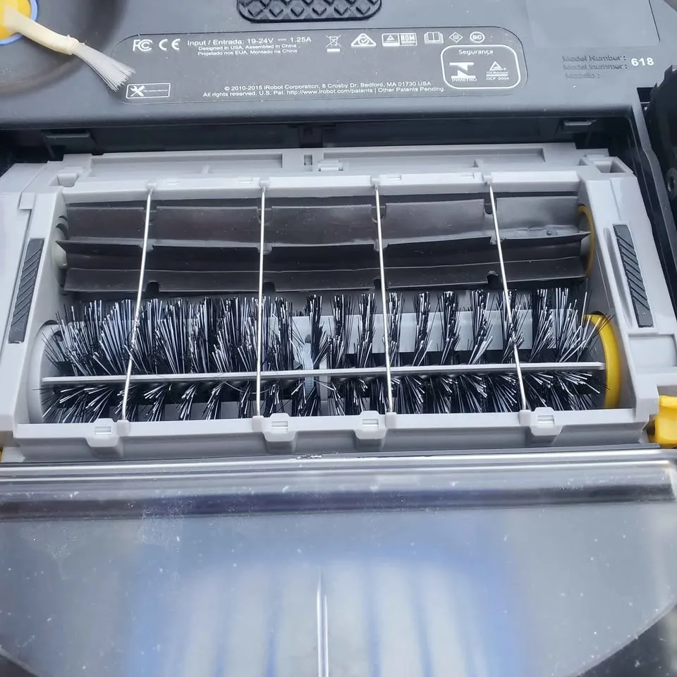 iRobot Roomba vacuum lot (3) image indicator(4)