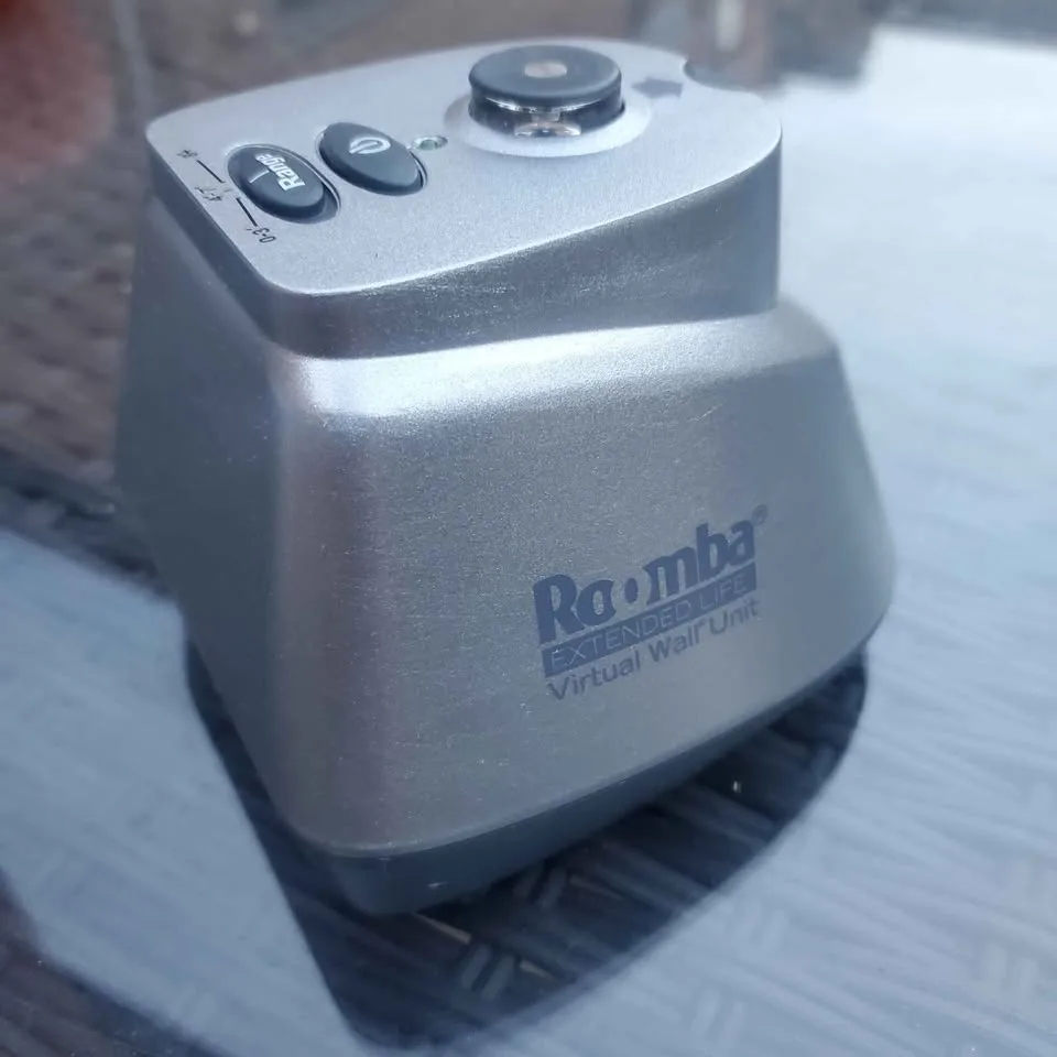 iRobot Roomba vacuum lot (3) image indicator(5)