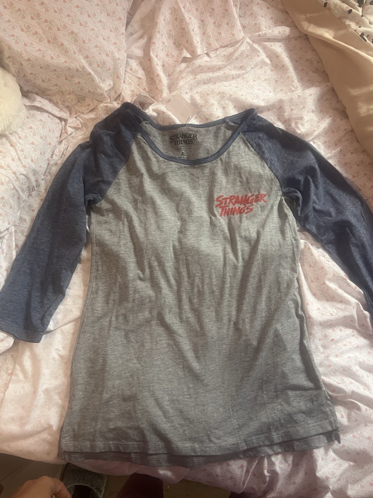 Stranger things X-Large Shirt Netflix