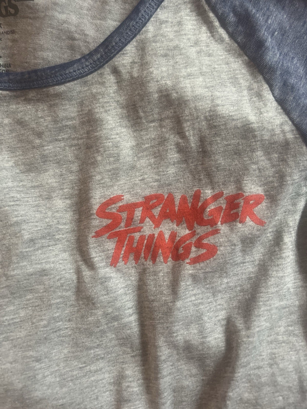 Stranger things X-Large Shirt Netflix - photo 2