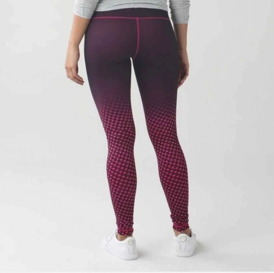 Size 4 Lululemon Wonder Under III berry pink black leggings 4 Re - photo 3