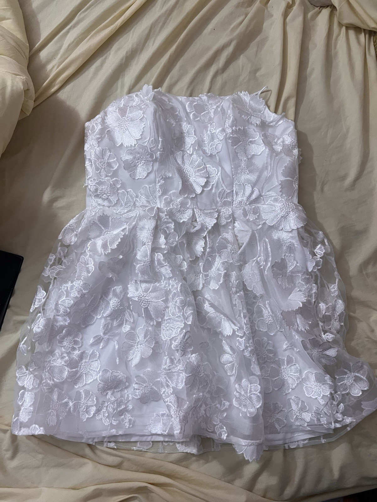 White Short Wedding Dress Size 8 - photo 2