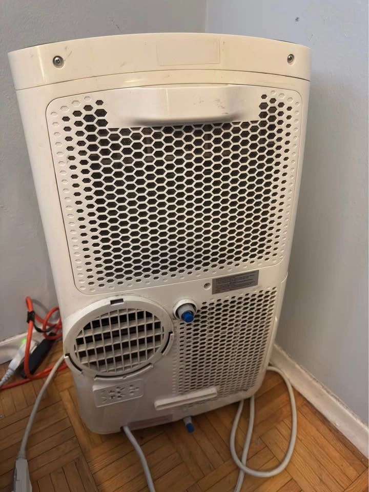 Danby 12000 BTU portable AC - photo 4