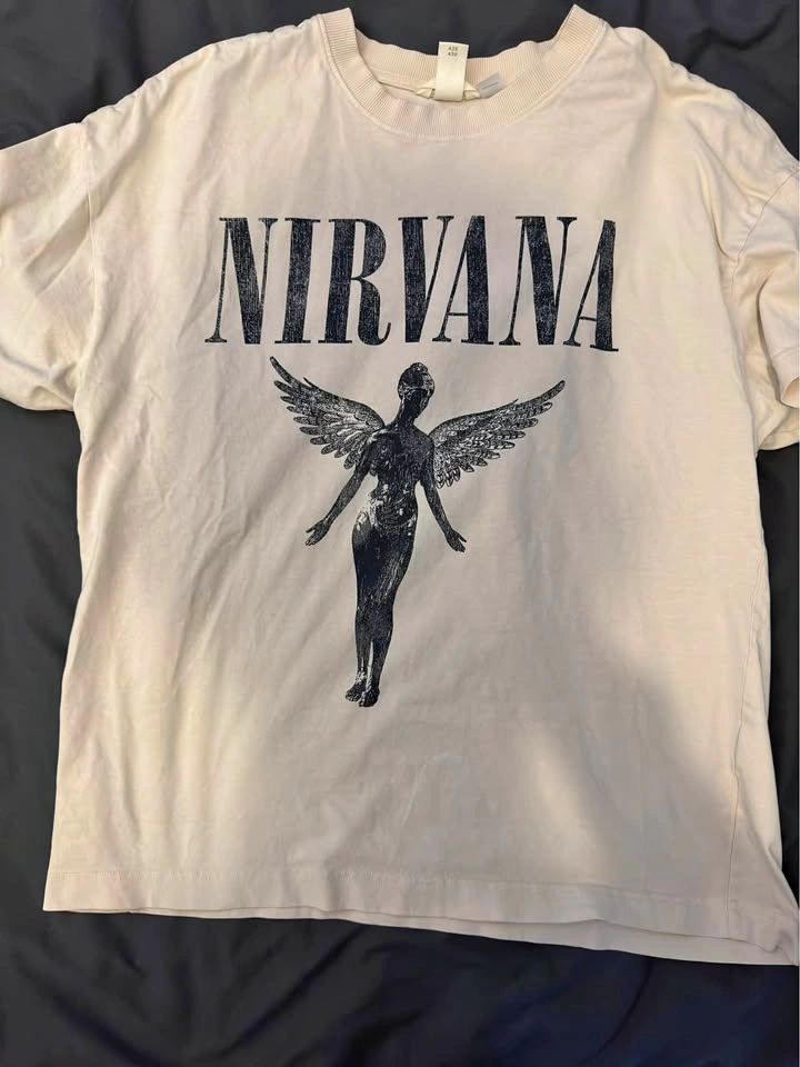Nirvana H&M oversized women’s shirt - L
