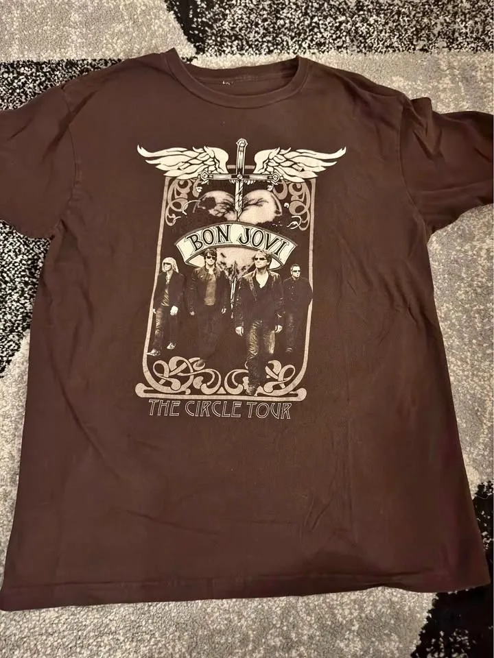 Bon Jovi tour shirt