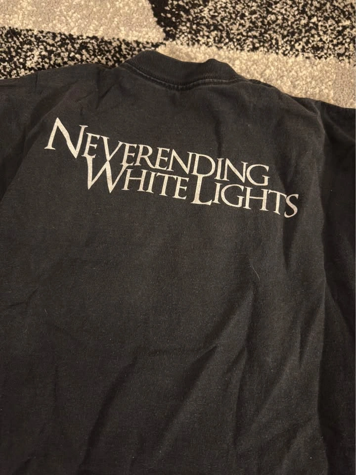Neverending White Lights shirt - photo 3