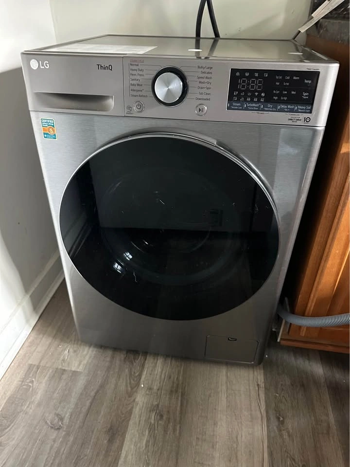 LG Washer Dryer Combo - photo 2