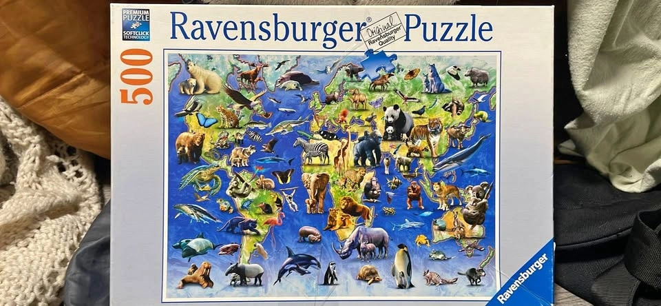 Ravensburger 500 pc animal world map puzzle