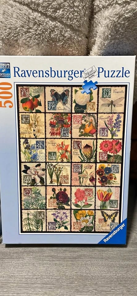 Ravensburger 500 pc Alphabet Botanical Puzzle