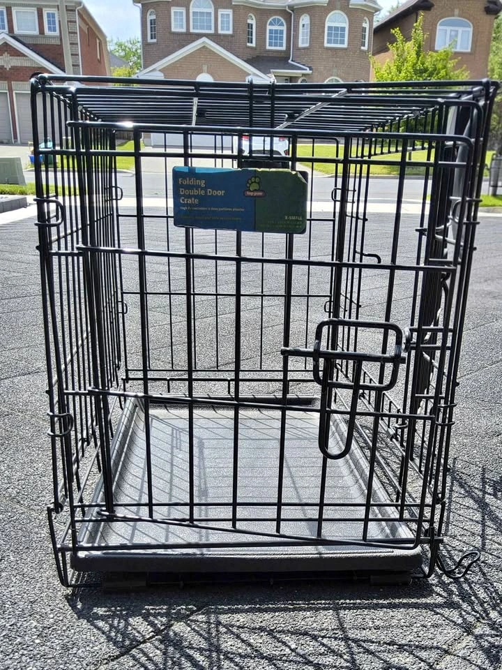 Top Paw 22" Small Dog Wire Crate w/ Divider - Like New