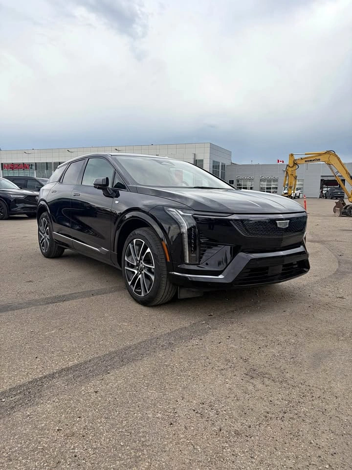 2025 Cadillac OPTIQ 500E4