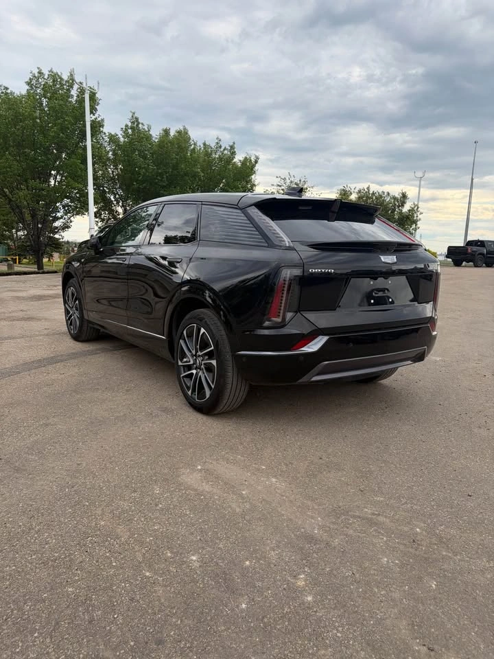 2025 Cadillac OPTIQ 500E4 - photo 3
