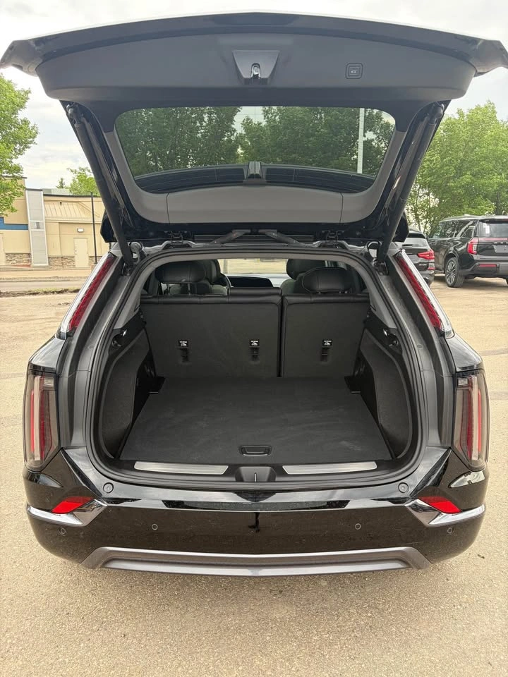 2025 Cadillac OPTIQ 500E4 - photo 5