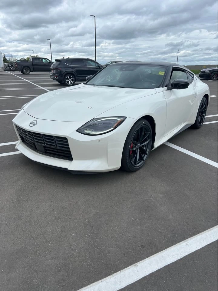 2026 Nissan Z - photo 3