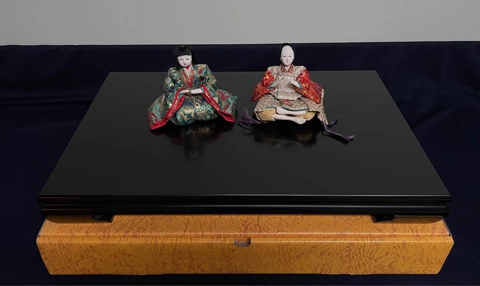 Japanese Wooden Display Stand - photo 2