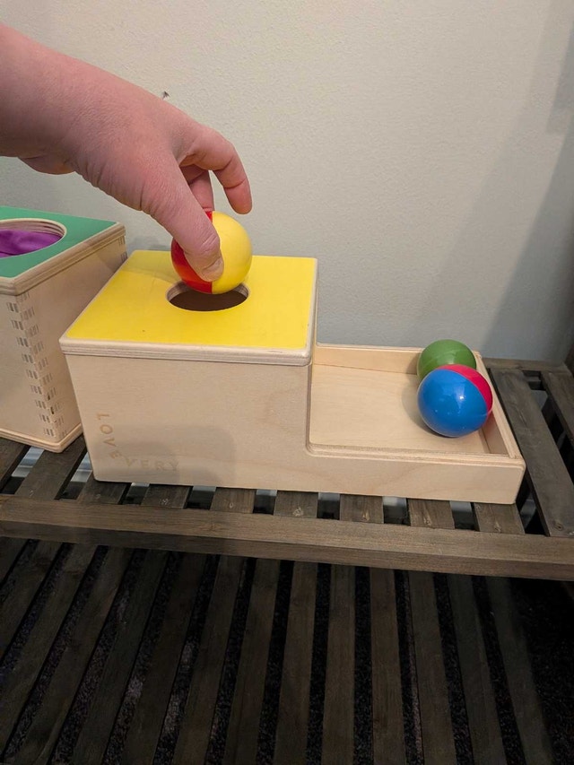 Lovevery Toys! Wooden Ball Drop & Tissue Box - photo 5