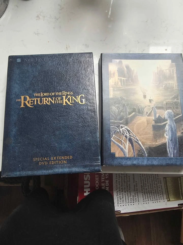 The Lord of the Rings: The Return of the King Extended DVD - photo 2