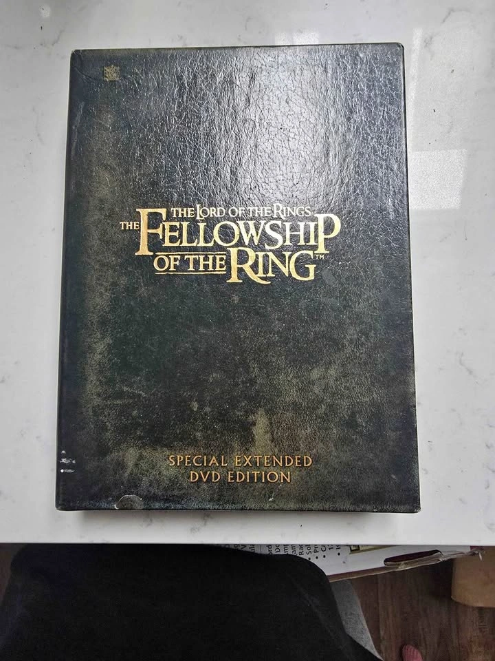 The Lord of the Rings: The Fellowship of the Ring Extended DVD