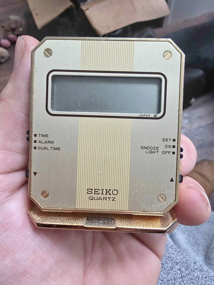 Vintage Seiko Quartz Digital Travel Alarm Clock – Boxed