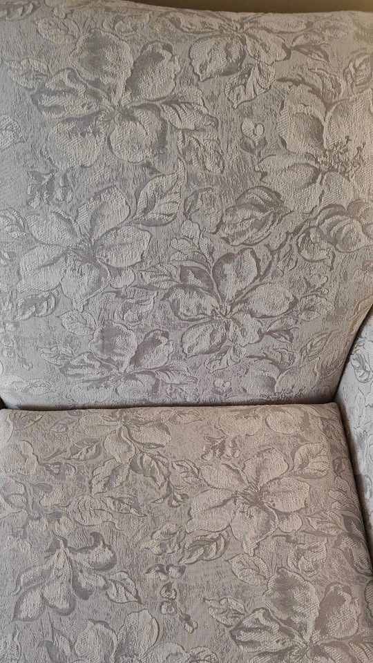 2 pc. Sklar Peppler Sofa and Loveseat set. - photo 4