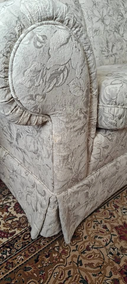 2 pc. Sklar Peppler Sofa and Loveseat set. - photo 5