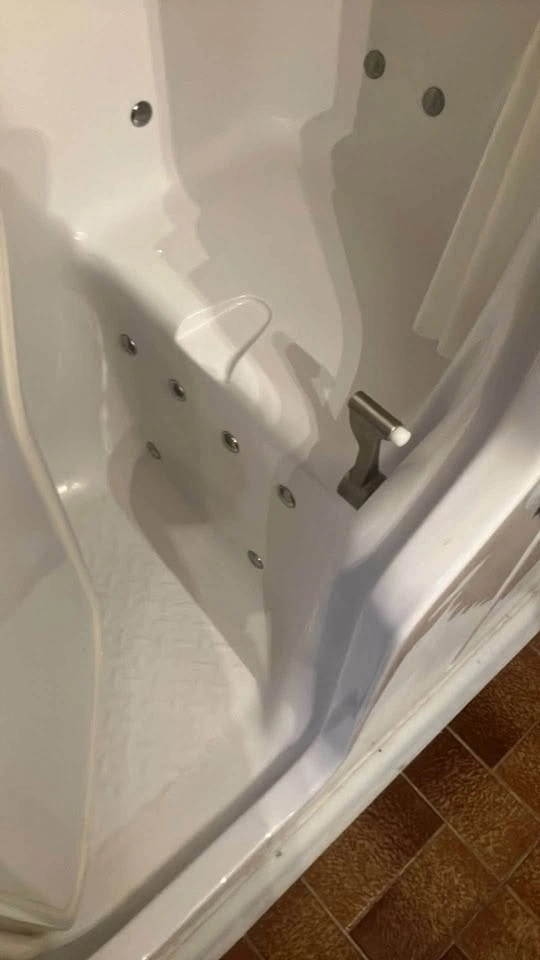 Safety Bath walk in tub with air jets - photo 3