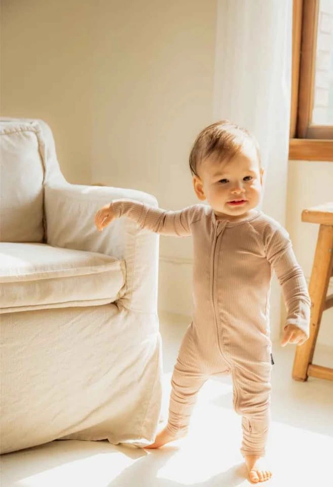 Lil Roars Bamboo Romper - photo 4