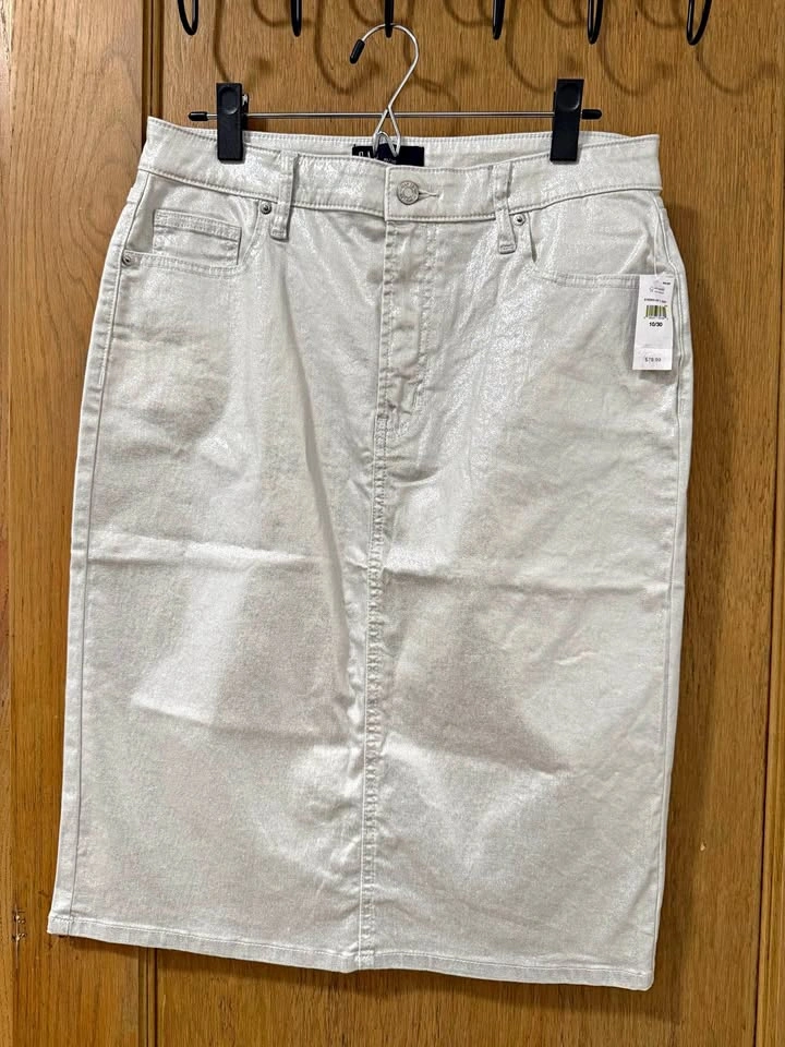 Silver metallic mid-length skirt - Gap - size 10 - new with tags