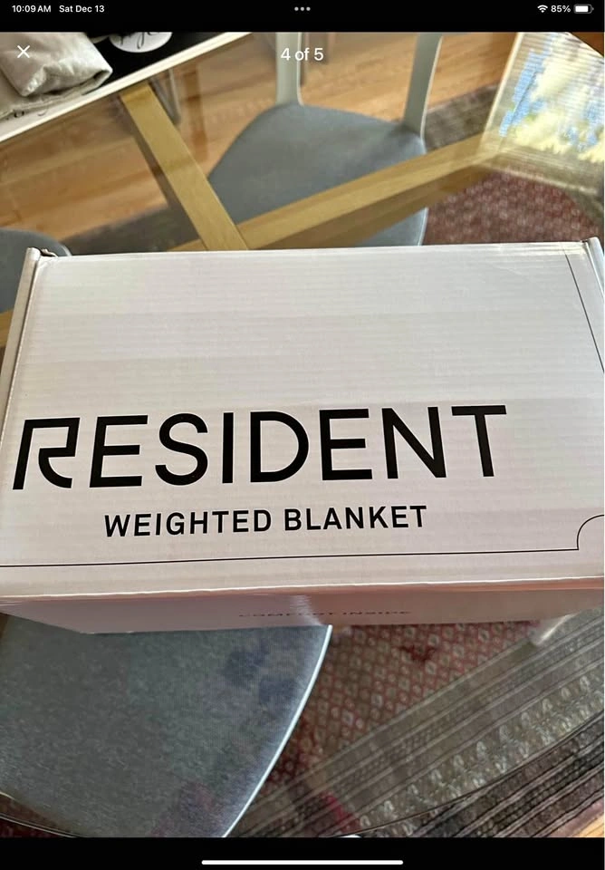 Resident brand 20 pound weighted blanket