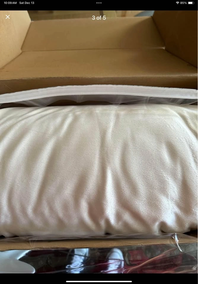 Resident brand 20 pound weighted blanket - photo 3