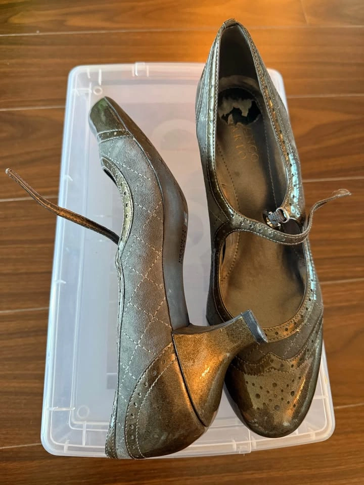 Ladies shoes Mary Janes - photo 2