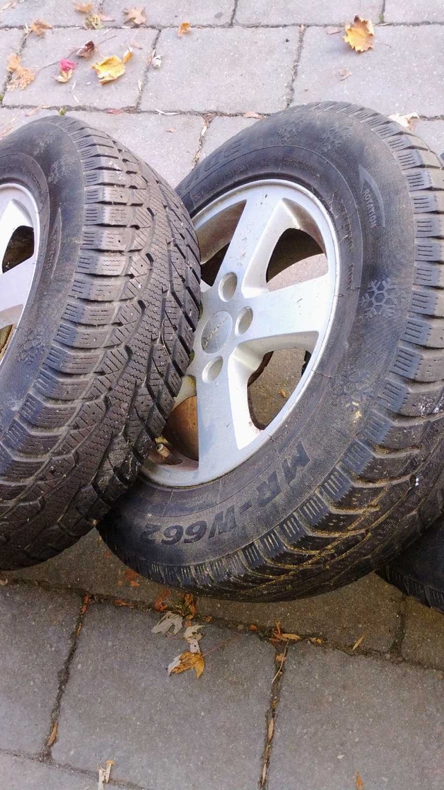 16 aluminum rims and tires from Dodge Grand Caravan - photo 3