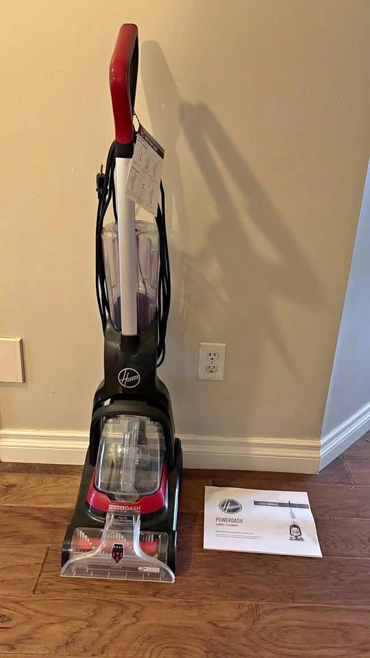 Hoover® PowerDash™ Pet Expert Upright Compact Carpet Cleaner