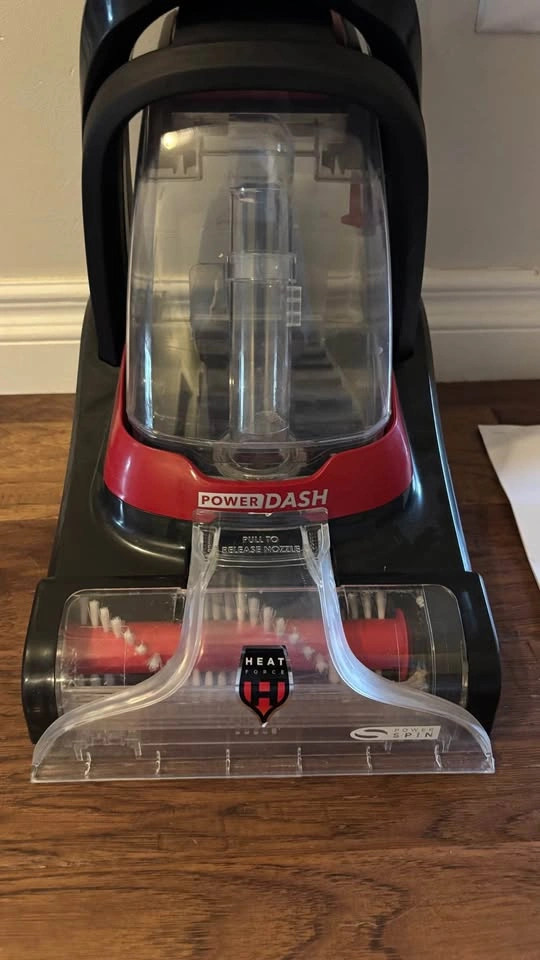 Hoover® PowerDash™ Pet Expert Upright Compact Carpet Cleaner - photo 2