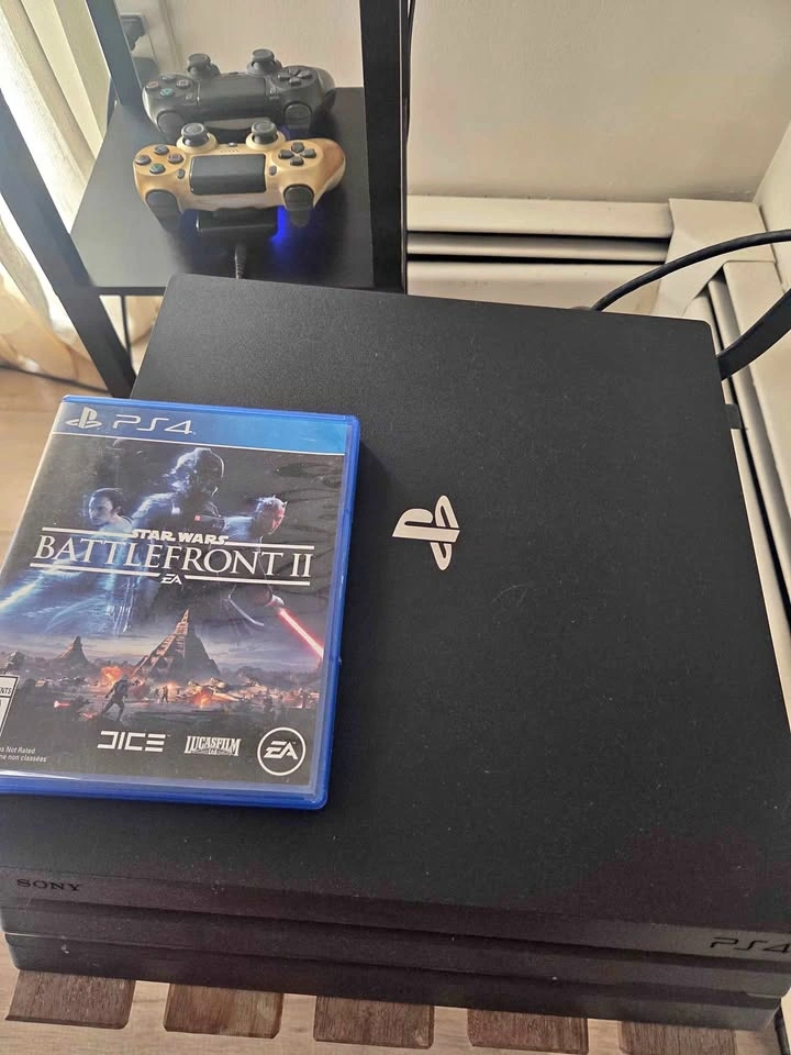 PlayStation 4 Pro 1TB Console Bundle - Like New