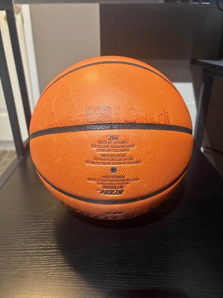 Wilson Evolution Basketball Size 28.5 - photo 2