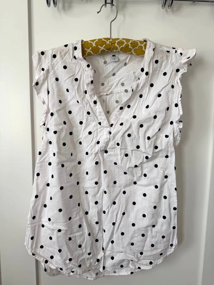 Polka dot top