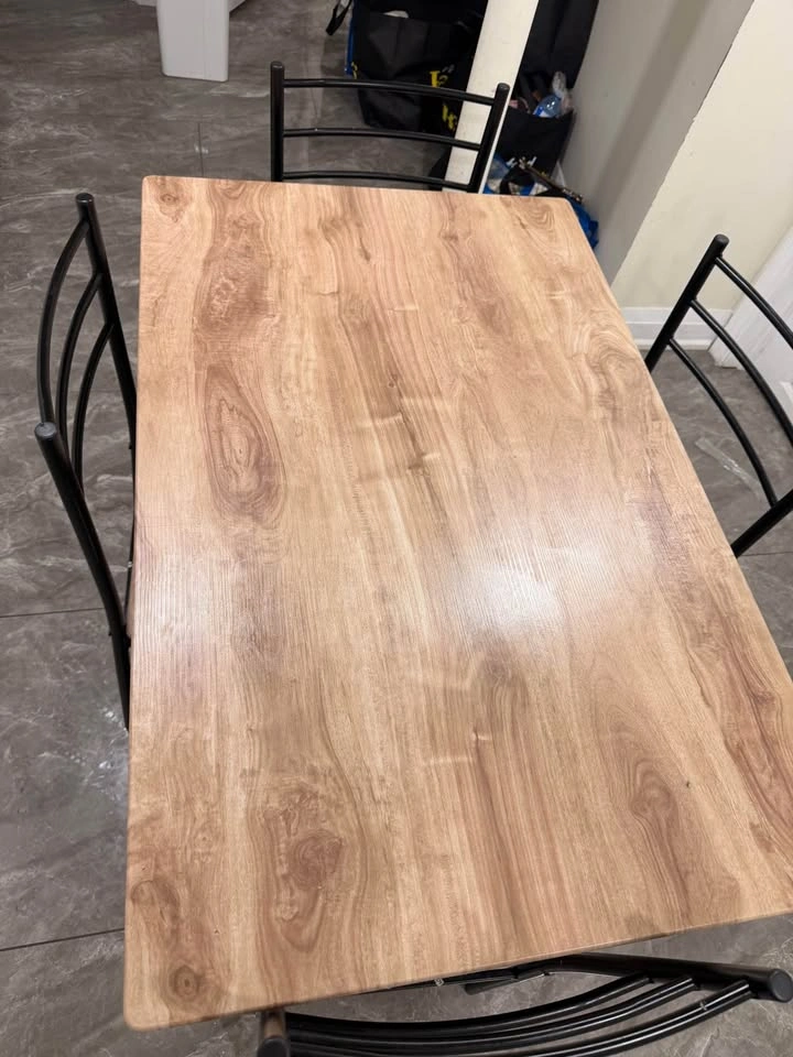4-Piece Dining Set – Excellent Condition - photo 2