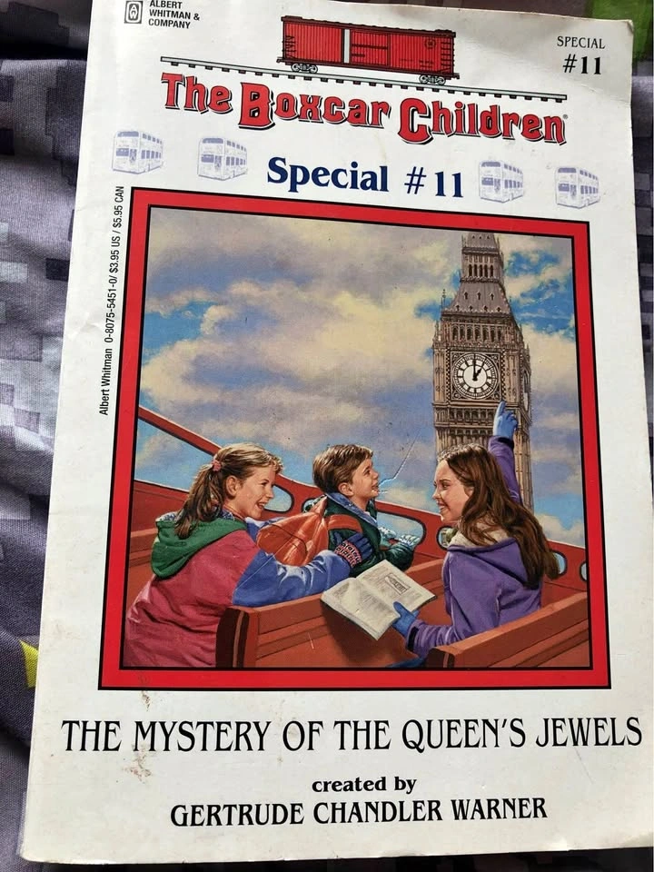 ⚽️ Boxcar Children #11 Vintage reading!