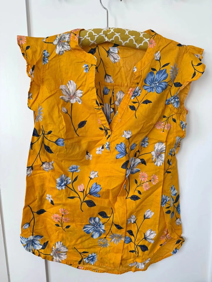 Old Navy floral top